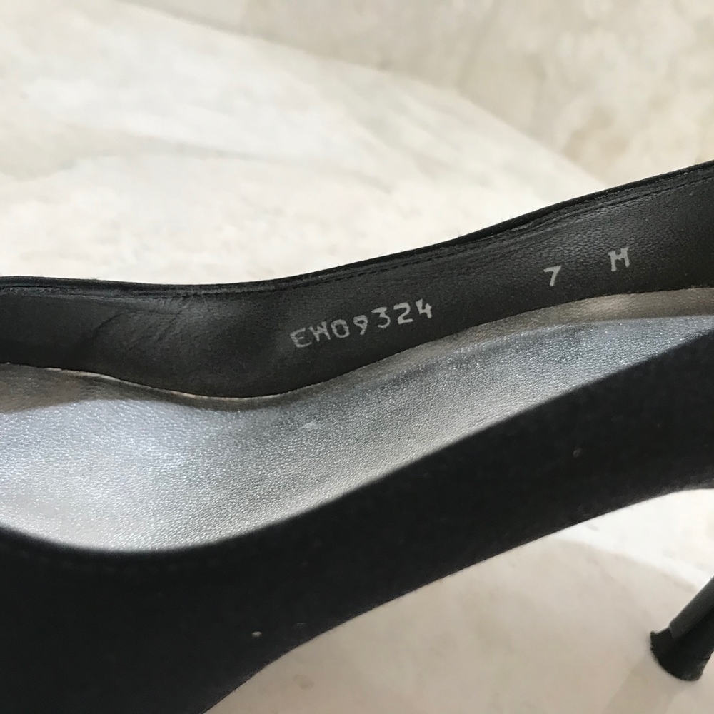STUART WEITZMAN Pumps {7M} Open-Toe Black Crystals - Picture 7 of 10